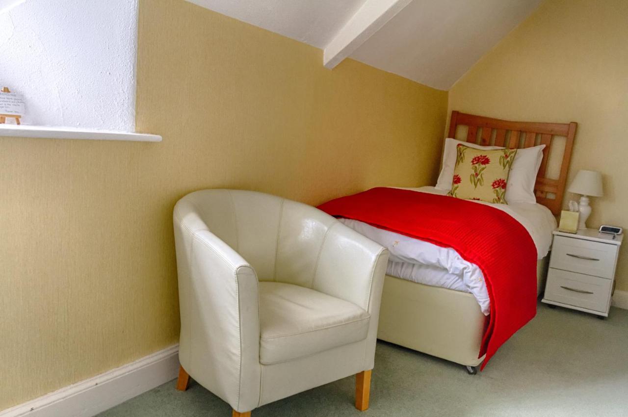Holcombe House Guest House Llandudno Dış mekan fotoğraf