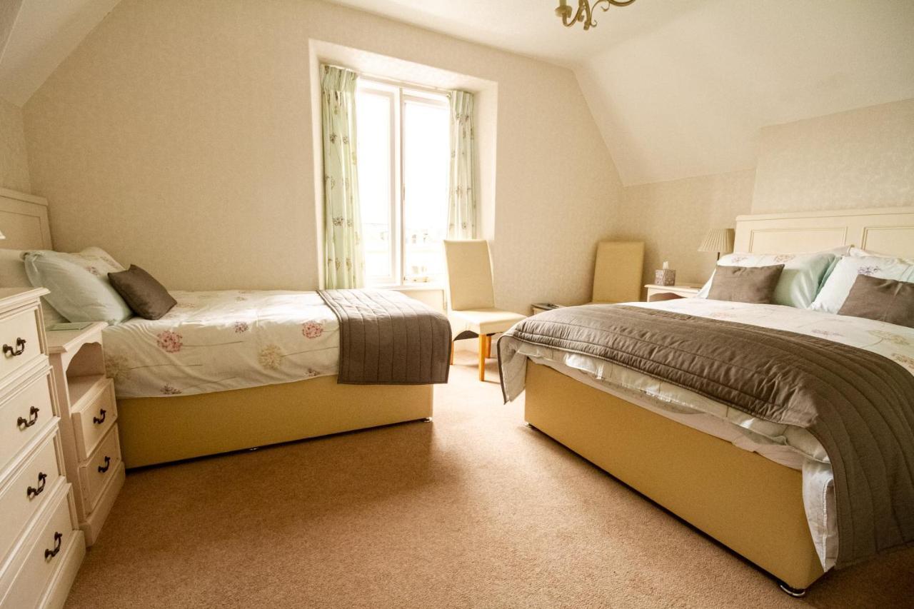 Holcombe House Guest House Llandudno Dış mekan fotoğraf