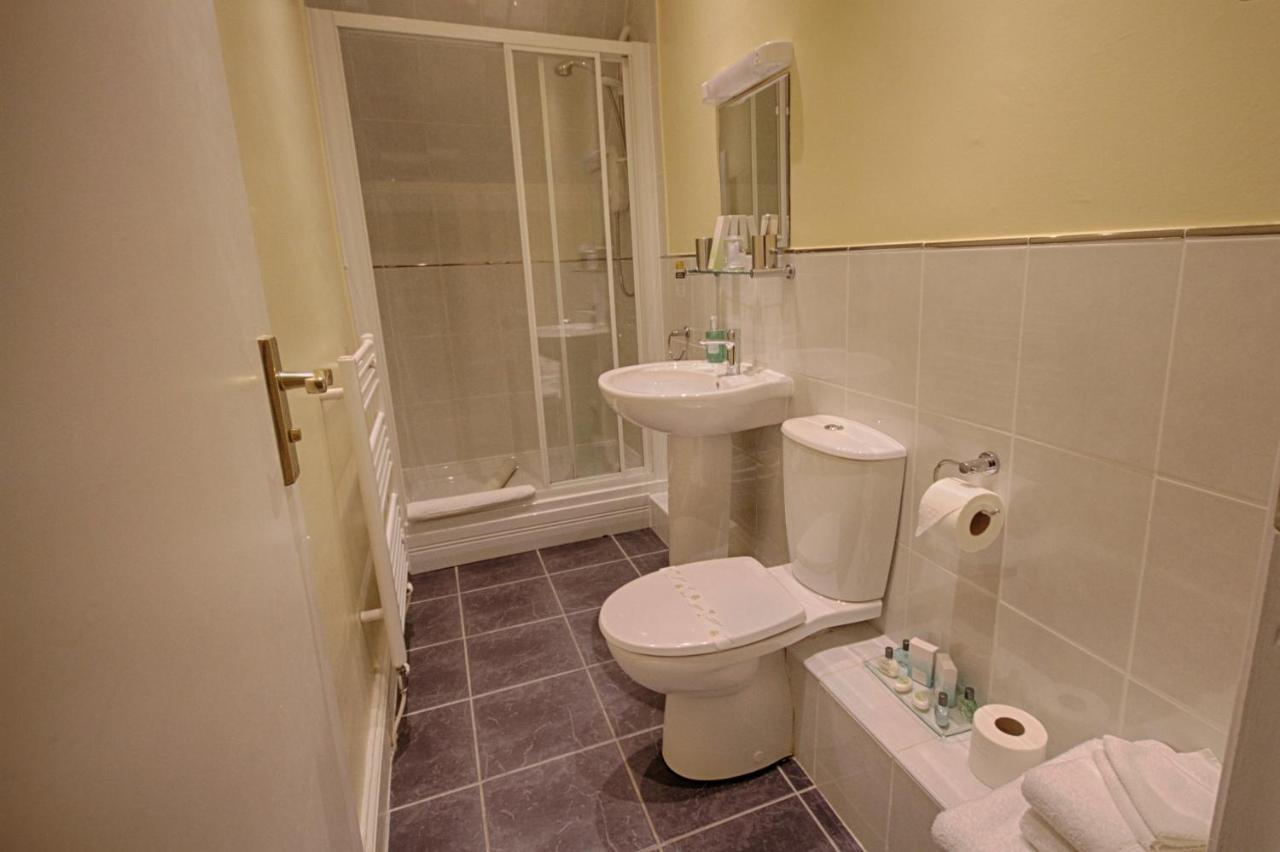 Holcombe House Guest House Llandudno Dış mekan fotoğraf